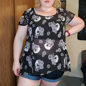 Torrid skull and rose shirt size 1x